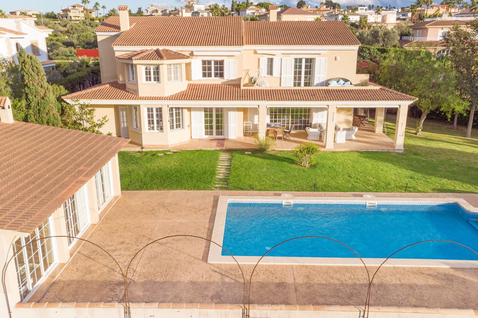 Dream villa with rental license, large pool and sea view 3