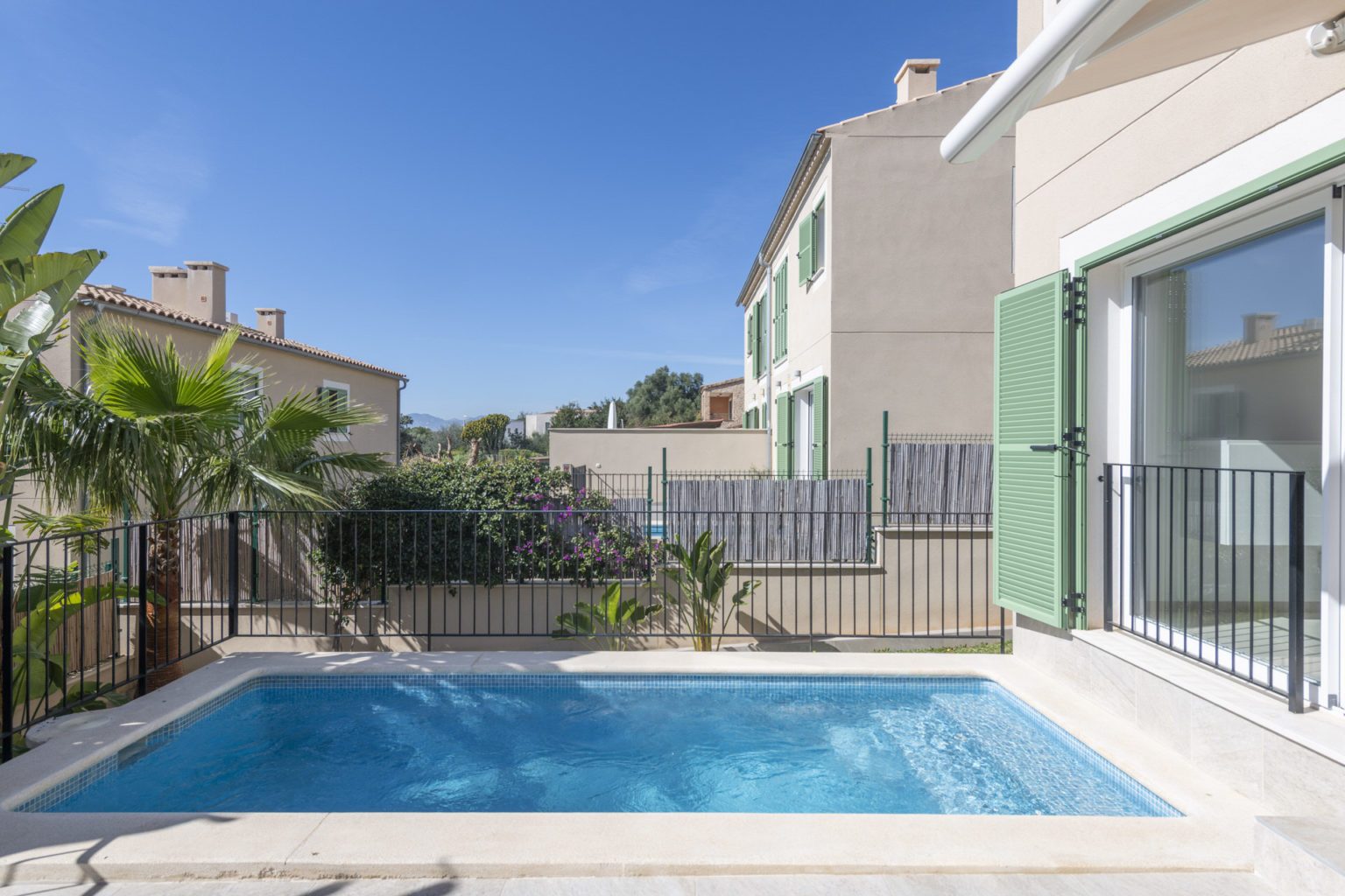 Light-filled semi-detached house with pool & garden in Sa Cabaneta 2