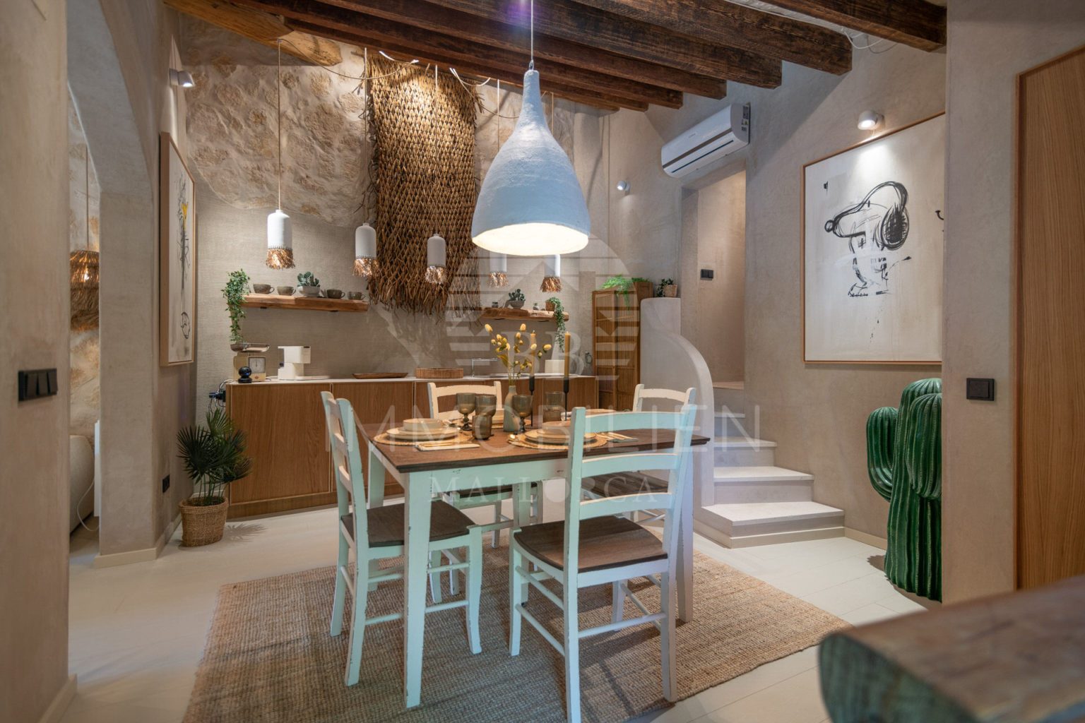 Designer penthouse in the heart of Llucmajor, with views of the village square & 1 parking space - 1